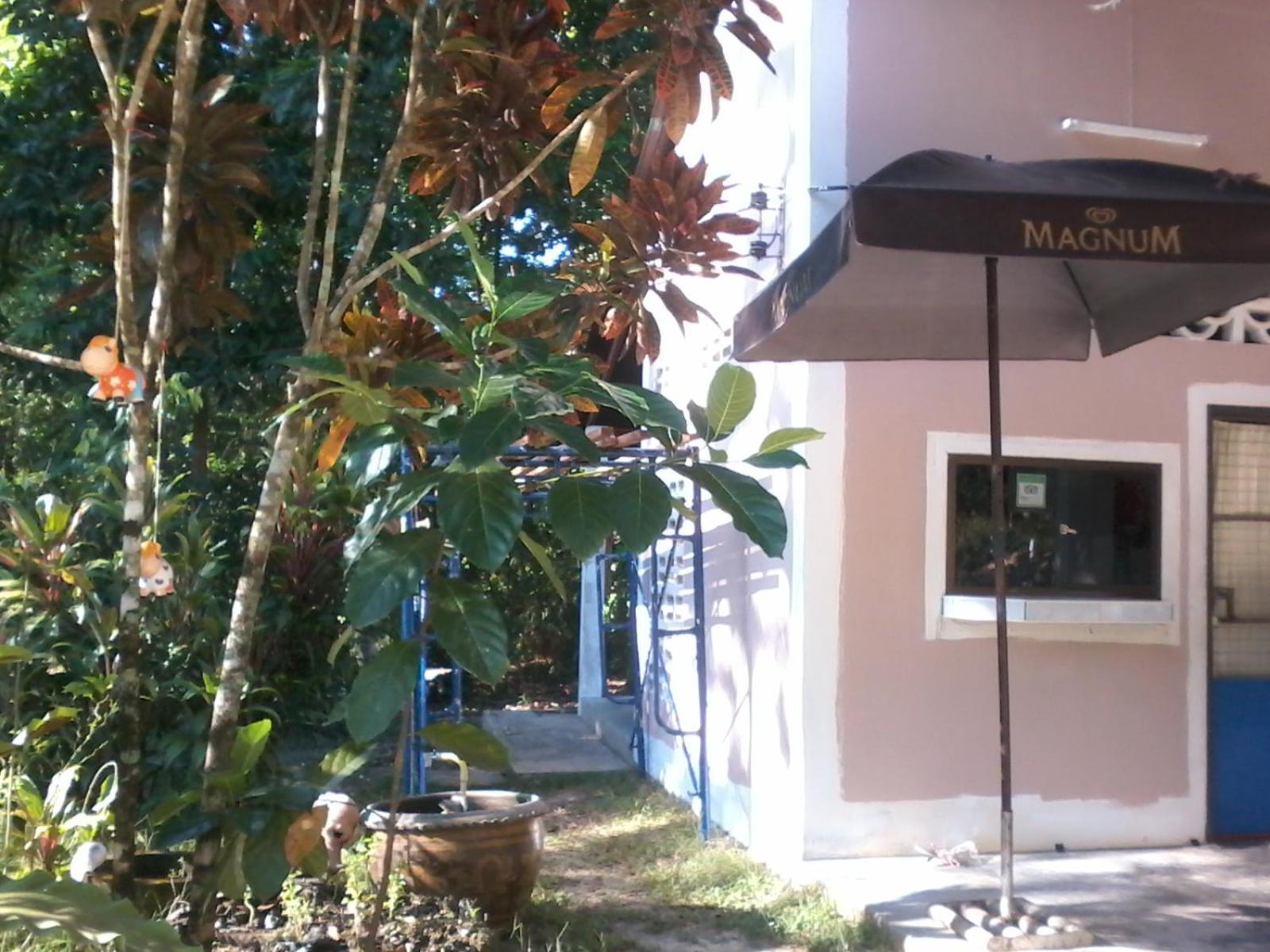 苏安班邦住宿加早餐旅馆 Plai Phraya 外观 照片