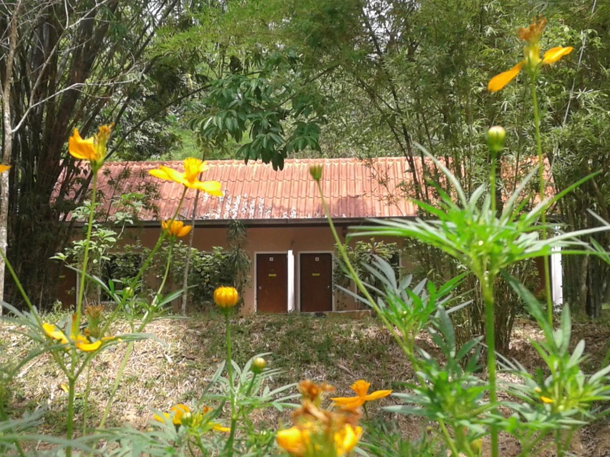 苏安班邦住宿加早餐旅馆 Plai Phraya 外观 照片